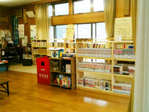 中学校仮設図書館　石巻